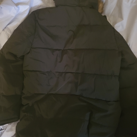 Heavy jacket - Picture 5 of 9